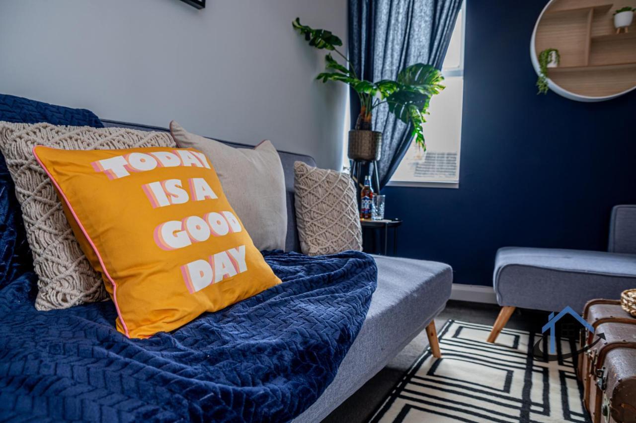 Flat 5, Super King Bed, Free Parking, Workspace, Free Wi-Fi Nottingham Exterior foto